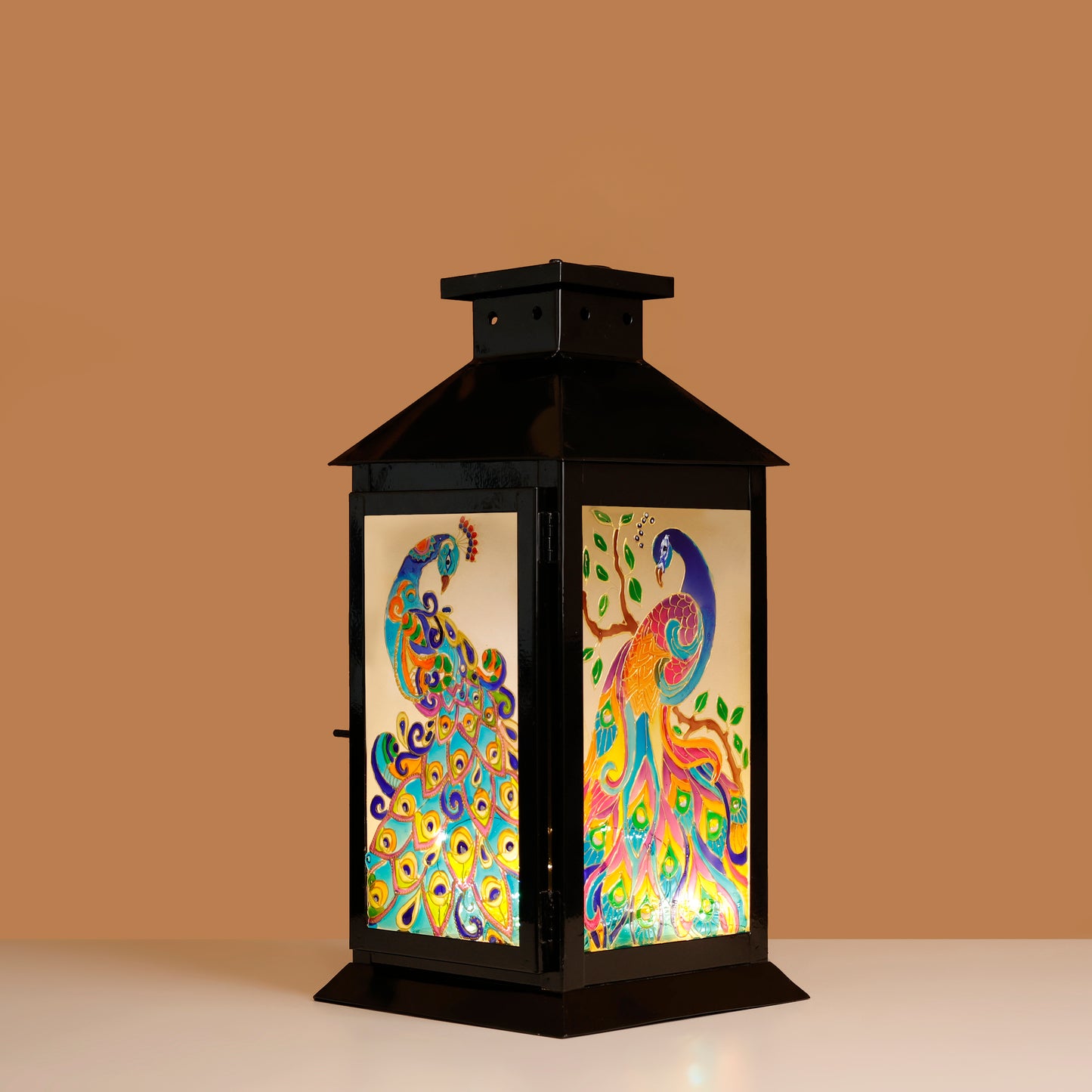 Dancing to the tunes Lantern(Black)