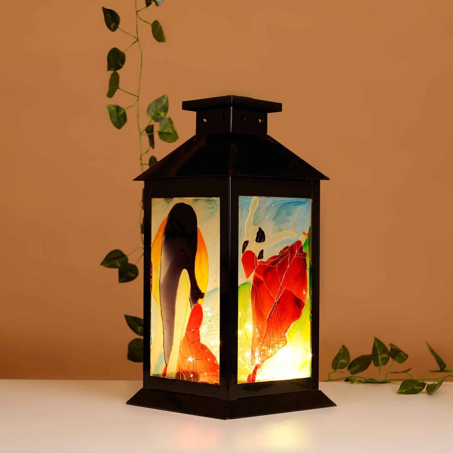 Elegance of femineity Lantern