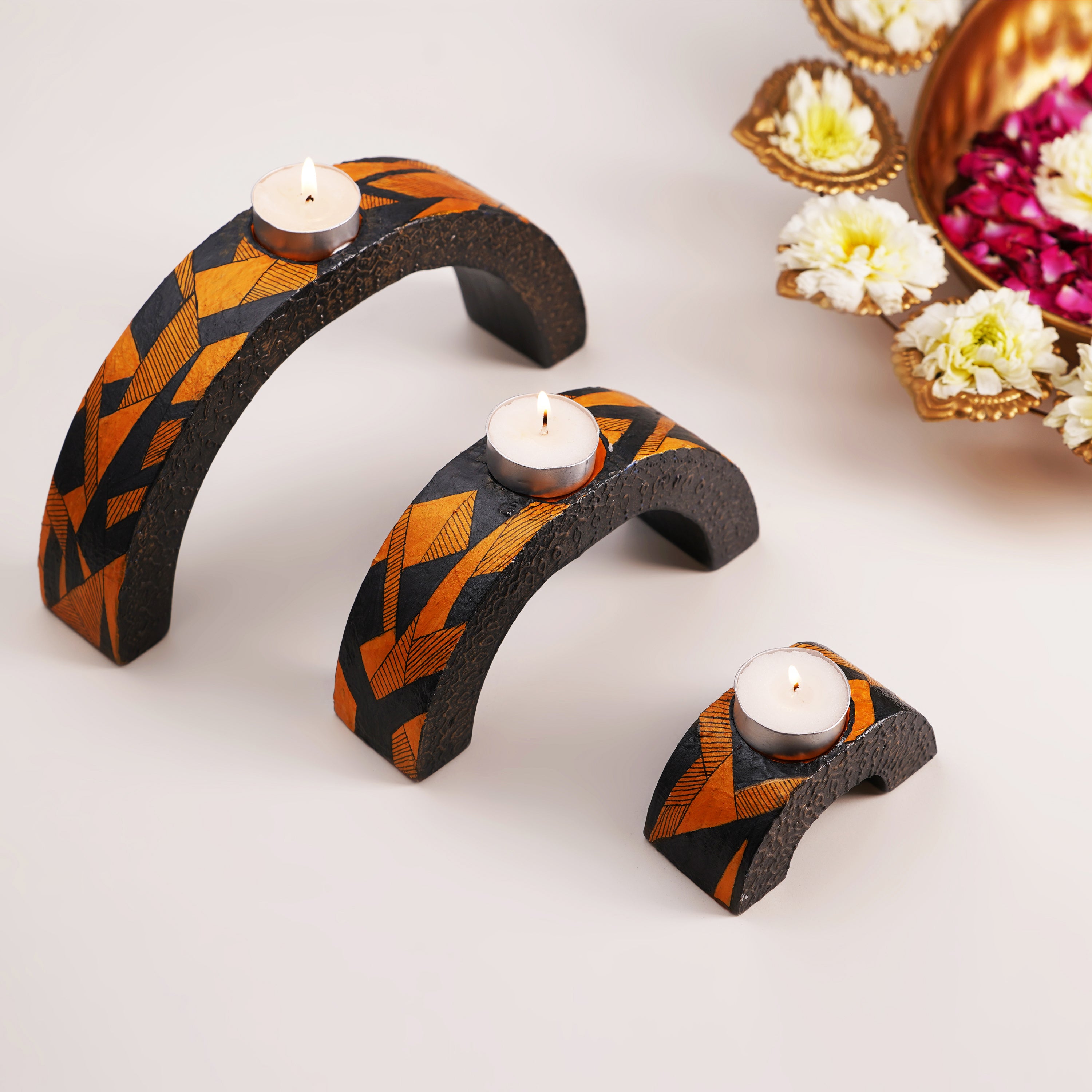 Radiant Arc Tea Light Holder – Lacristal