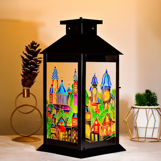 Majestic Manor Lantern